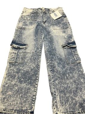 Blue Turtle Women’s Acid Wash Cargo Loose Fit Jeans